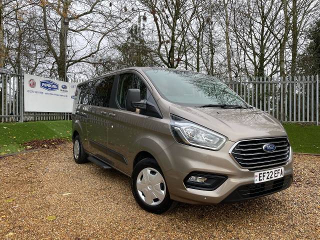 2022 Ford Tourneo Custom 2.0 EcoBlue 130ps Low Roof 9 Seater