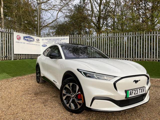 Ford Mustang Mach-e 0.0 PREMIUM 216kW Extended Range 91kWh RWD 5dr Auto SUV Electric White