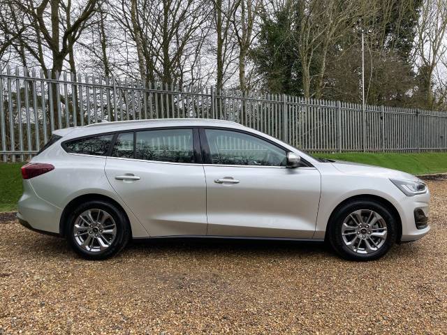 2024 Ford Focus 1.0 EcoBoost Hybrid mHEV 155 Titanium 5dr Automatic