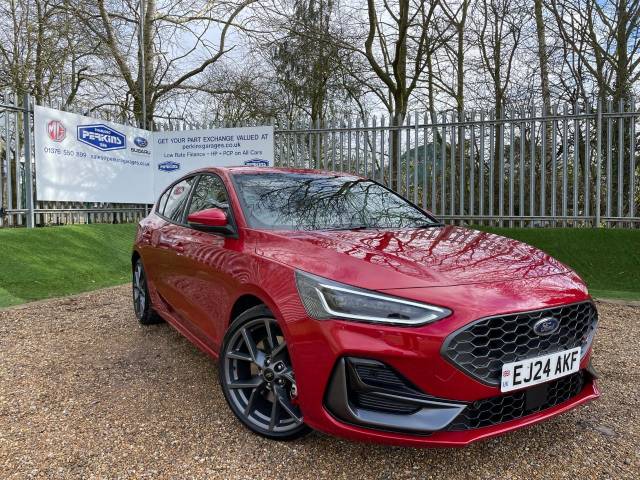 Ford Focus 2.3 EcoBoost ST 5dr Automatic 7Spd 280ps Perf Pk Hatchback Petrol Red