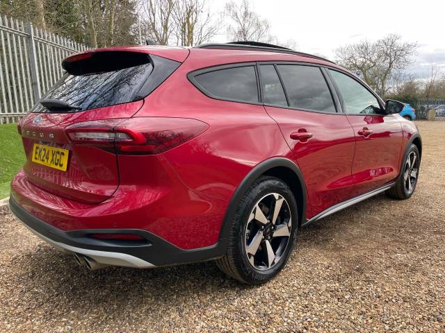 2024 Ford Focus 1.0 EcoBoost Hybrid mHEV Active 5dr Pan Roof