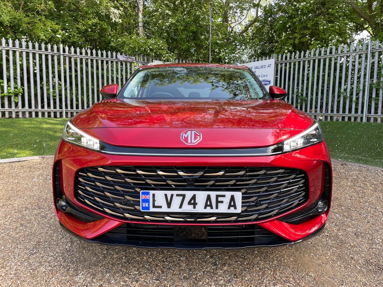 MG Motor UK HS 1.5 T-GDI Trophy 5dr DCT Auto New model