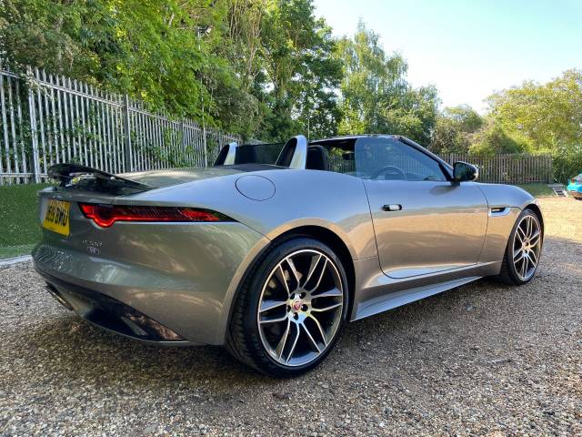 2019 Jaguar F-Type 2.0 R-Dynamic 2dr Auto