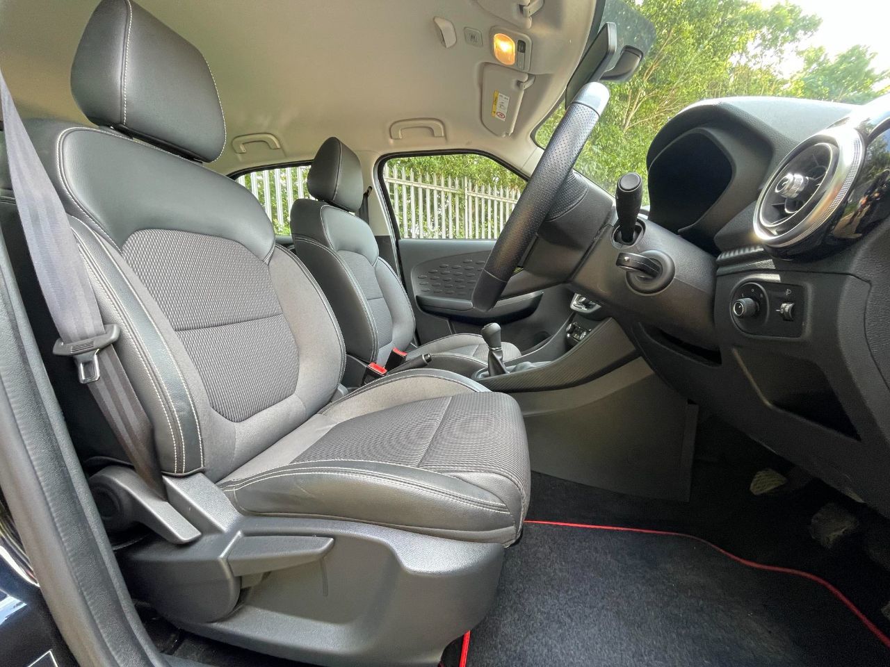 MG Motor UK MG3 1.5 VTi-TECH Exclusive 5dr Navigation