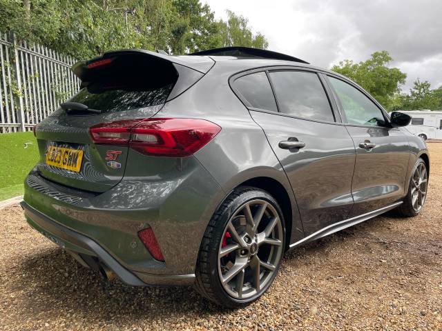 2023 Ford Focus 2.3 EcoBoost ST 5dr 6Spd 280ps Pan Roof