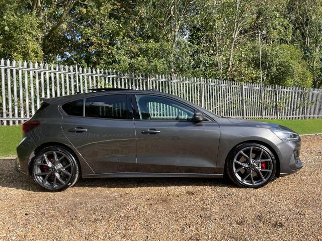 2024 Ford Focus 2.3 EcoBoost ST 5dr Auto Pan Roof