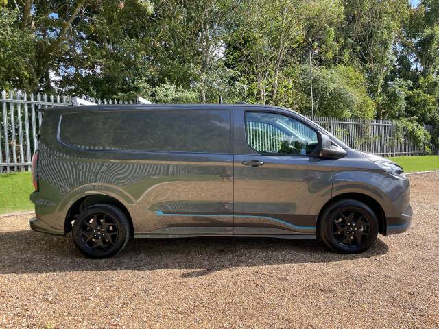 2024 Ford Transit Custom 160kW 65kWh H1 Van Sport Auto Sat Nav 218ps