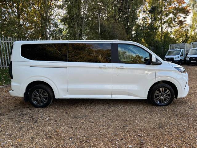 2024 Ford Tourneo Custom 2.0 EcoBlue 170ps L2 LWB Titanium 9 seater Auto