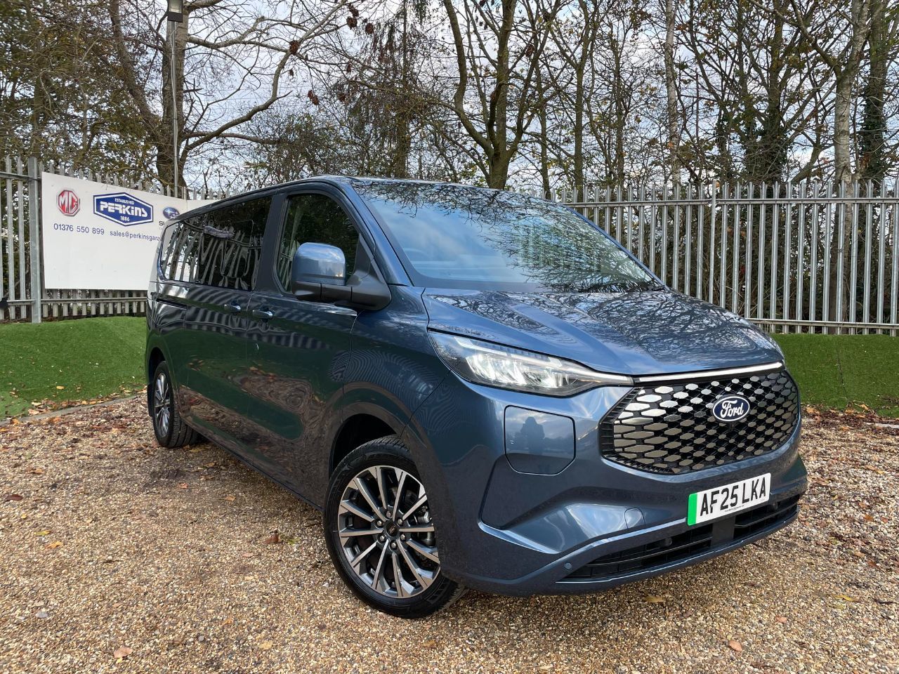 2025 Ford Tourneo Custom