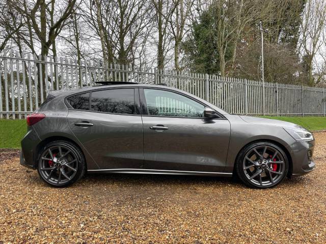 2025 Ford Focus 2.3 EcoBoost ST 5dr Auto Pan Roof