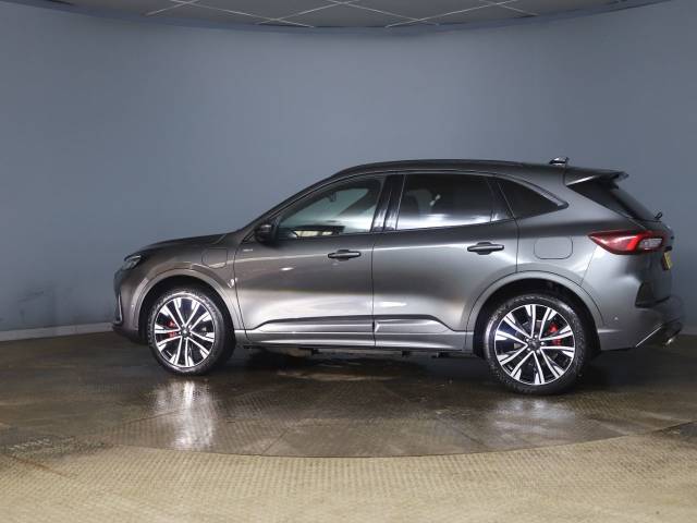 2025 Ford Kuga 2.5 PHEV ST-Line X 5dr 243ps Pan Roof Tech Pack