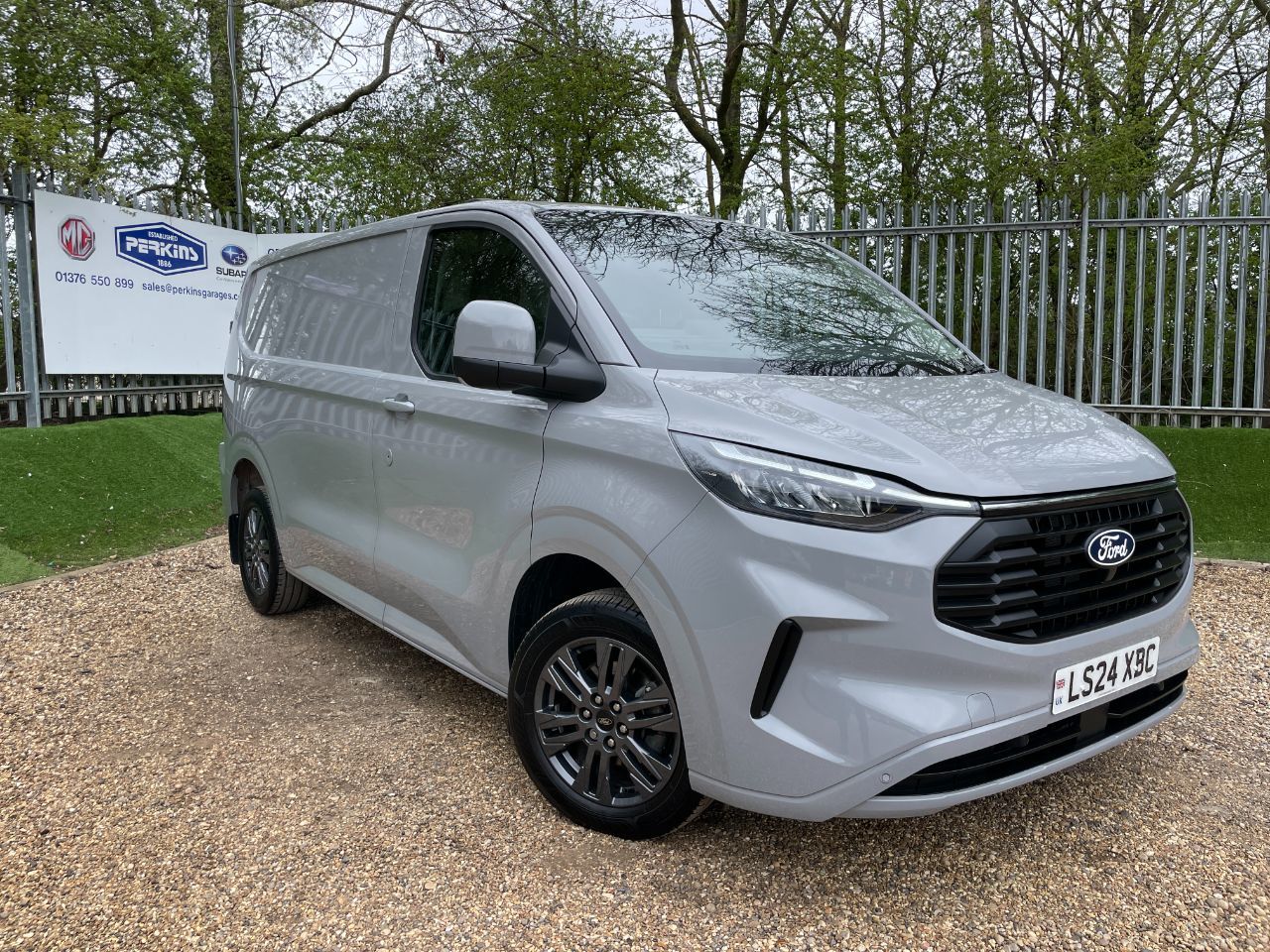 2024 Ford Transit Custom