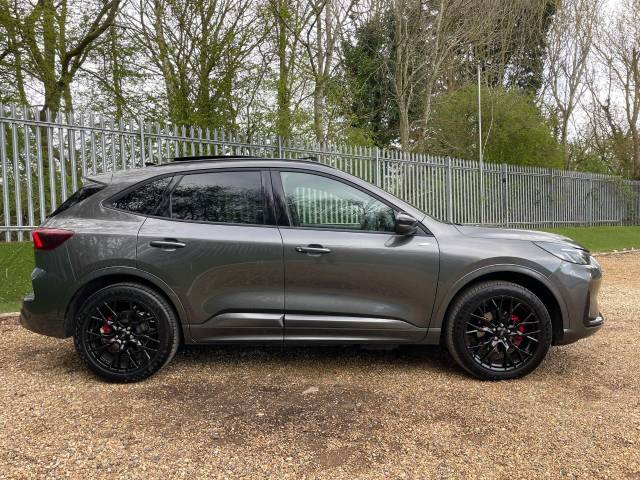 2025 Ford Kuga 2.5 PHEV ST-Line X Black Package 5dr Auto Pan Roof Tech Pk