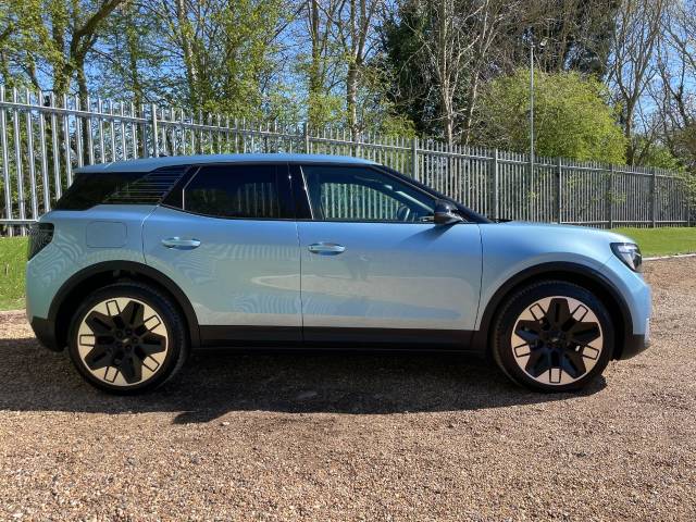 2025 Ford Explorer 0.0 250kW Premium 79kWh AWD 5dr Auto Heat Pump 21