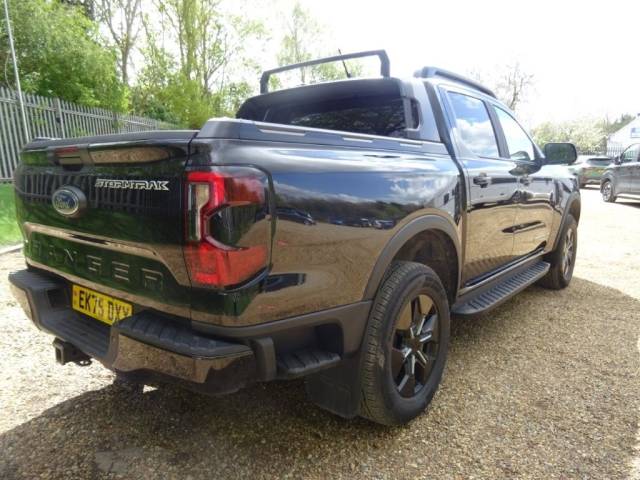 2025 Ford Ranger Stormtrak 2.3 EcoBoost PHEV 281 Auto NO VAT