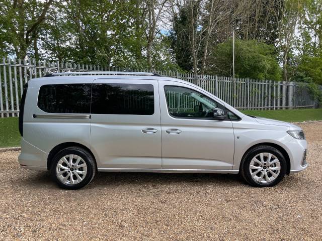 2025 Ford Tourneo Connect 2.0 EcoBlue Titanium 5dr Auto [7 seat] 1.5k