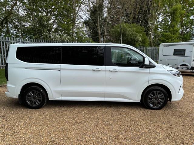 2025 Ford Tourneo Custom 2.0 EcoBlue 170ps H1 Titanium 9 seater Auto