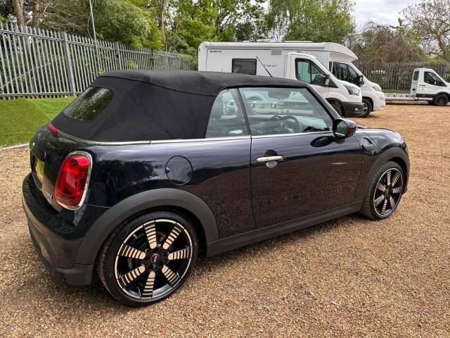 2022 Mini Convertible 1.5 Cooper Exclusive 2dr Auto Convertible