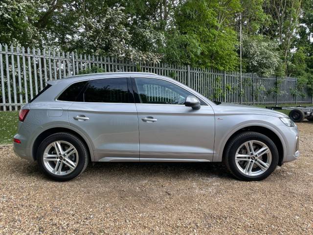 2022 Audi Q5 2.0 45 TFSI Quattro S Line 5dr S Tronic FASH