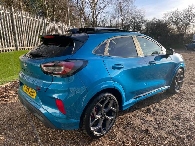 2025 Ford Puma 1.0 EcoBoost Hybrid mHEV ST 5dr DCT Pan Roof Winter Pk