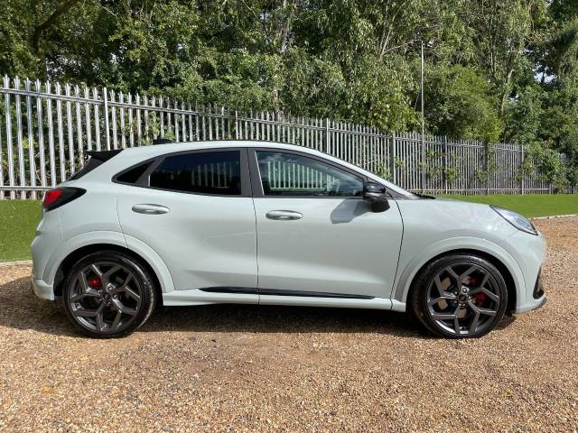 2024 Ford Puma 1.0 EcoBoost Hybrid mHEV ST 5dr DCT Winter Pk