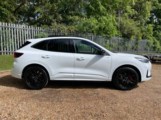 2025 Ford Kuga 2.5 PHEV ST-Line X Black Package 5dr CVT