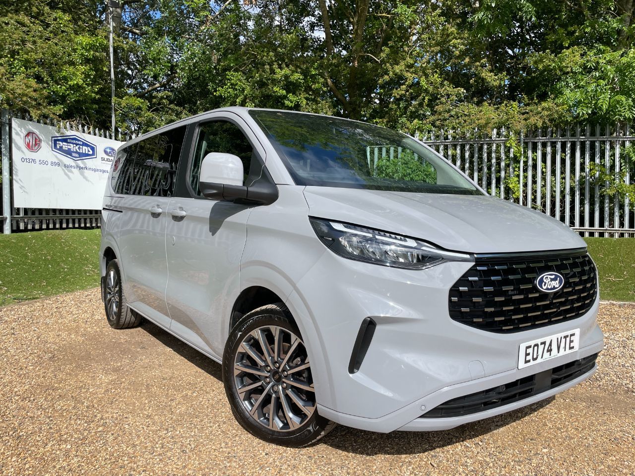 2024 Ford Tourneo Custom