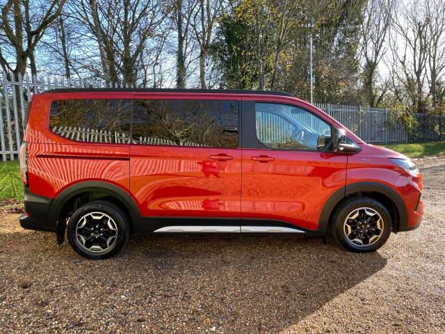 2024 Ford Tourneo Custom ACTIVE 2.0 EcoBlue 170ps 8 seater Auto B&O 8.9% APR