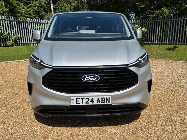 2024 Ford Tourneo Custom 2.0 EcoBlue 136ps L2 LWB Zetec 9 seater Auto VAT Q