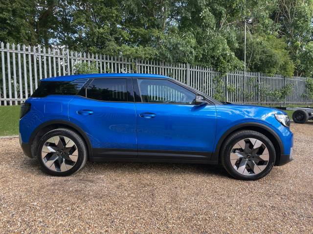 2025 Ford Explorer 0.0 210kW Premium 77kWh 5dr Auto Pan Roof