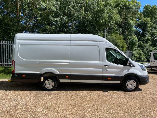 2025 Ford Transit E-TRANSIT 390 TREND L4 H3 EV