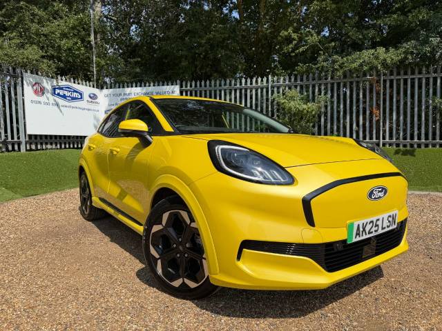 Ford Puma 0.0 123kW Premium 43kWh 5dr Auto Hatchback Electric Yellow