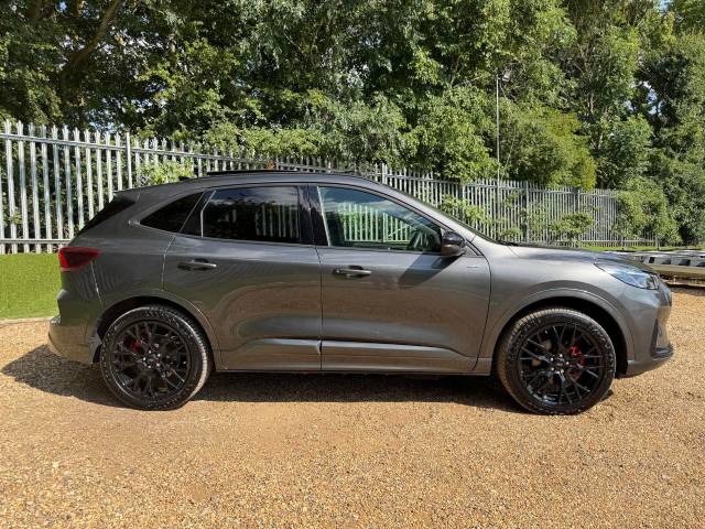 2025 Ford Kuga 2.5 PHEV ST-Line X Black Package 5dr CVT