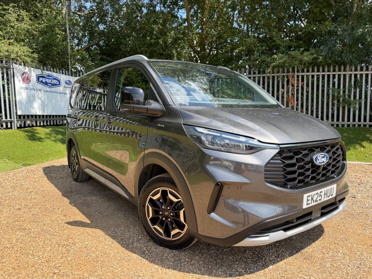 2025 Ford Tourneo Custom