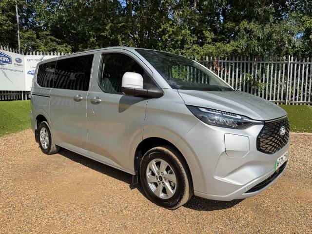 2024 Ford Tourneo Custom 100kW 65kWh H1 Kombi Limited 9 Seater Auto VATQ