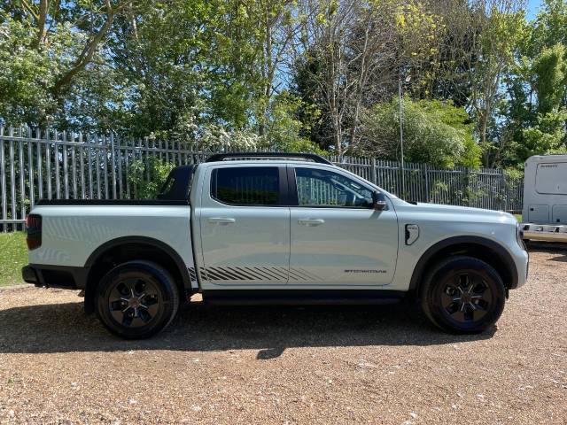 2025 Ford Ranger Pick Up D/Cab Stormtrak 2.3 EcoBoost PHEV 281 Auto NO VAT