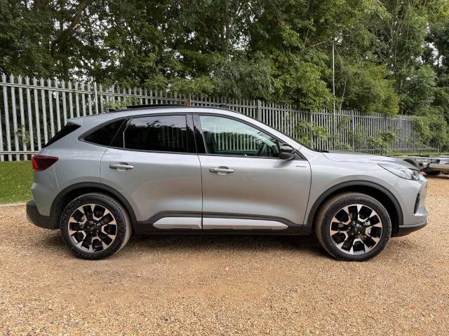 2026 Ford Kuga 2.5 FHEV Active 5dr 4WD CVT AWD 42 miles only