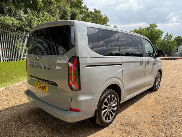 2025 Ford Tourneo Custom 2.0 EcoBlue 170ps H1 Titanium X 8 seater Auto LUXE Pack