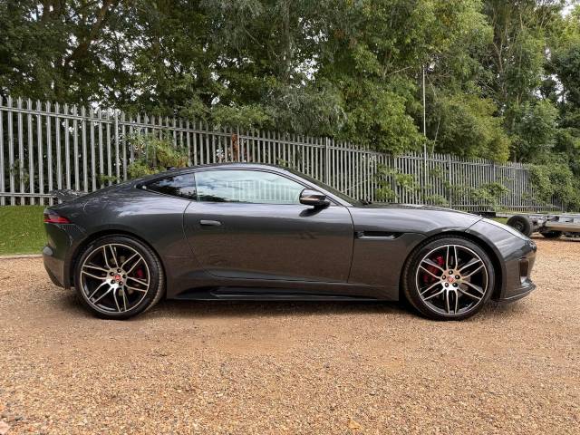 2019 Jaguar F-Type 2.0 Chequered Flag 2dr Auto 300ps