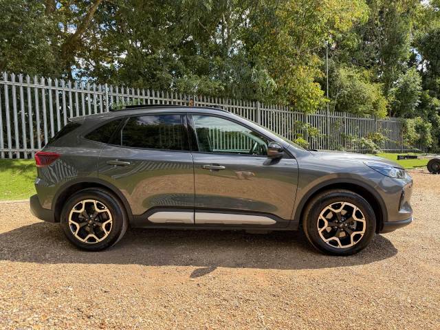 2025 Ford Kuga 2.5 PHEV Active 5dr CVT Tow Bar Pan Roof