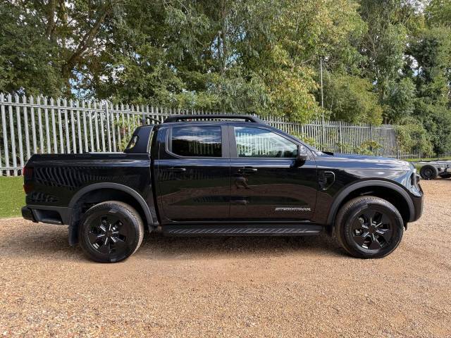 2025 Ford Ranger Pick Up D/Cab Stormtrak 2.3 EcoBoost PHEV 281 Auto NO VAT
