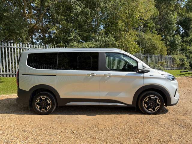 2025 Ford Tourneo Custom 2.0 EcoBlue 170ps H1 Active 8 seater Auto