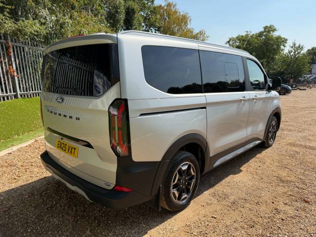 2025 Ford Tourneo Custom 2.0 EcoBlue 170ps H1 Active 8 seater Auto