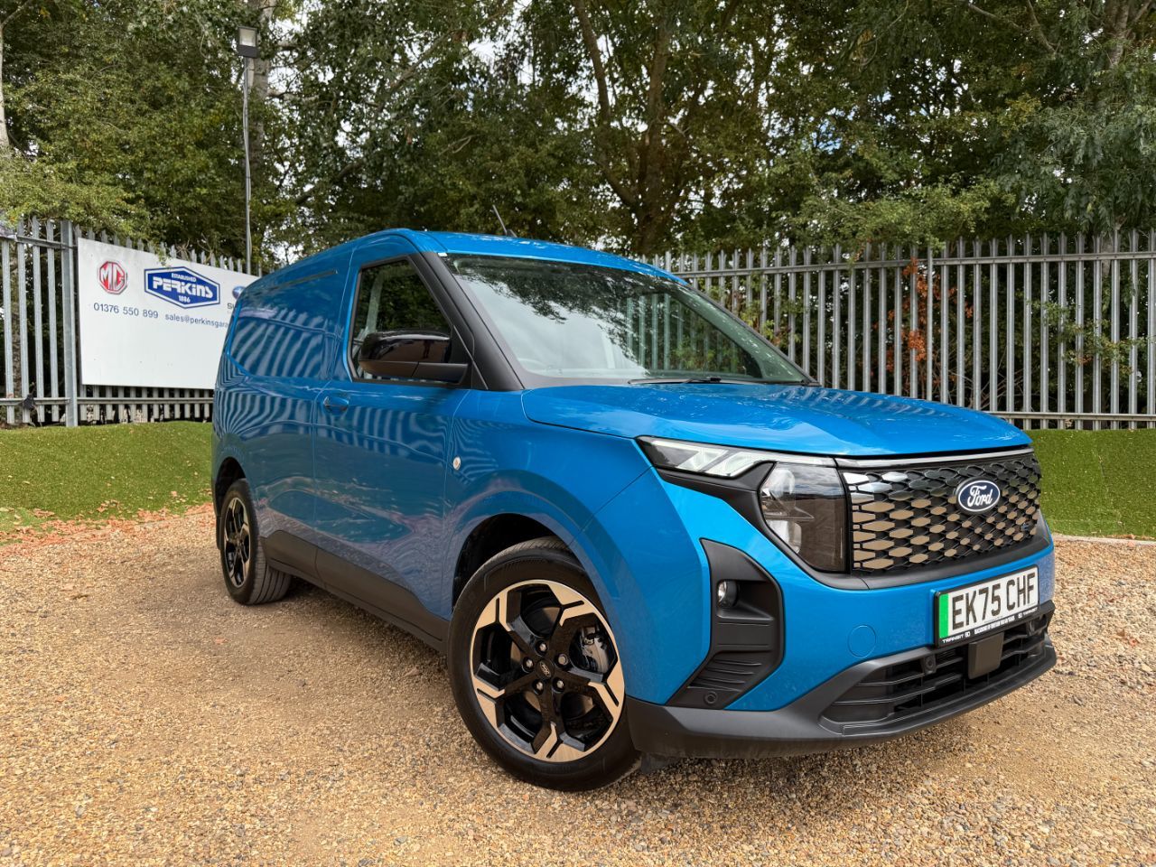 2025 Ford Transit Courier
