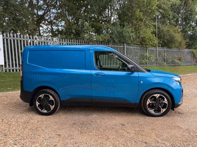 2025 Ford Transit Courier 100kW 43kWh Limited Van Auto 433 MLS ONLY