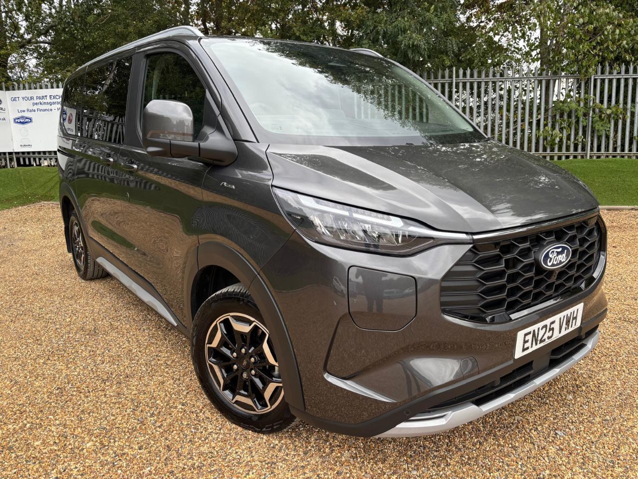 2025 Ford Tourneo Custom