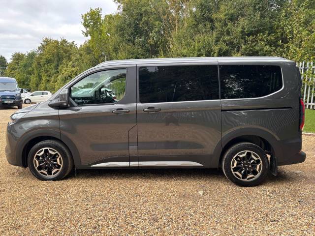 2025 Ford Tourneo Custom 2.5 PHEV 232ps H1 Active 8 seater Auto B&O