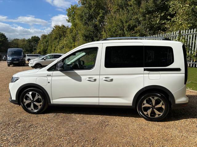 2026 Ford Tourneo Connect 1.5 EcoBoost PHEV 150 Active 5dr Auto Pan Roof 200 mls