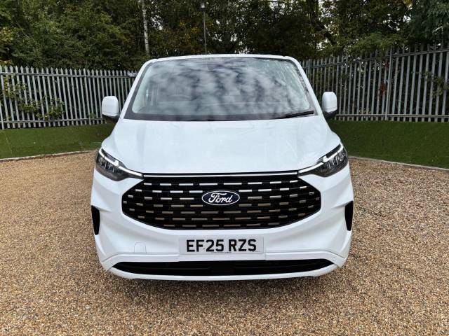 2025 Ford Tourneo Custom 2.0 EcoBlue 170ps L2 Titanium 9 seater Auto VATQ Leather