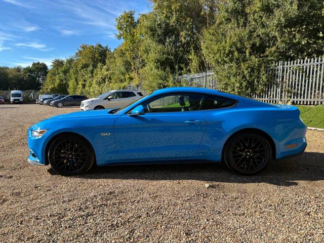 2017 Ford Mustang 5.0 V8 GT 2dr Auto 416ps 1 Owner FFSH